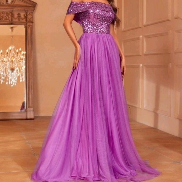 Purple,  Off Shoulder,  Sleeveless,  A Line, Sequined Gown - Picture 6 of 9